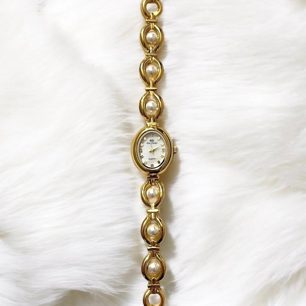 THE LUMIÈRE PEARL WATCH