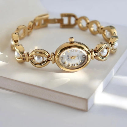 THE LUMIÈRE PEARL WATCH